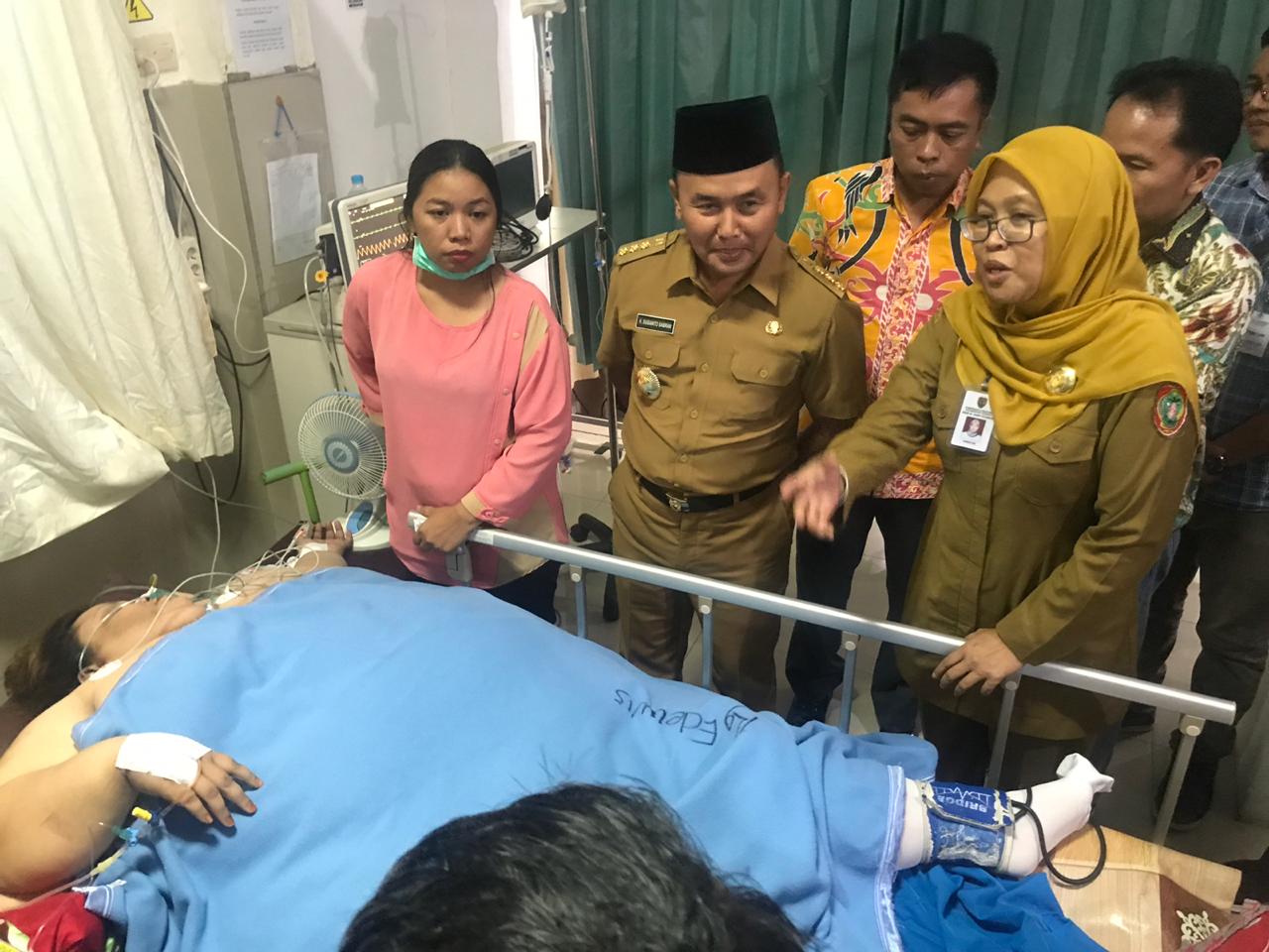 Gubernur Kunjungi Titi Wati Penderita Obesitas Inovasi Borneo